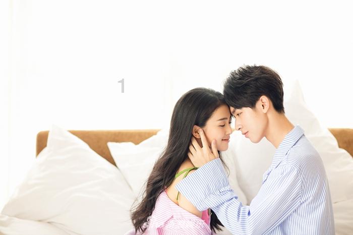 华为p30换个后盖多少钱？游戏画面