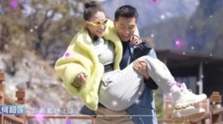 重庆人齐聚观音桥体验来自秀山的浓浓年味
