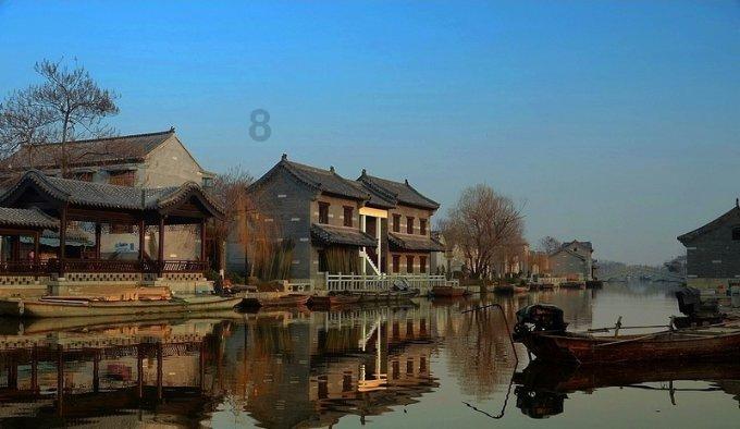王莽问王业长安城中饿殍满地，是怎么回事，王业是怎么回复的？
